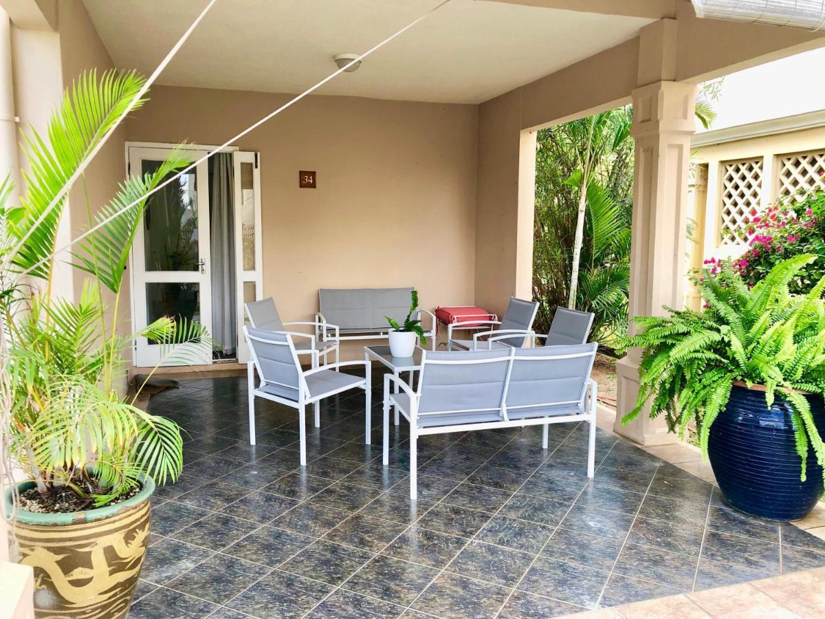 Beachfront Villa In A Beautiful And Secured Complex Flic en Flac Exterior photo
